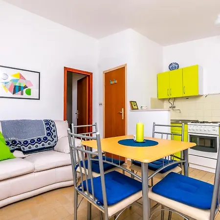 Apartment Garden By The Sea Rogoznica (Sibenik-Knin)