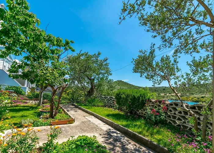 Garden By The Sea شقة