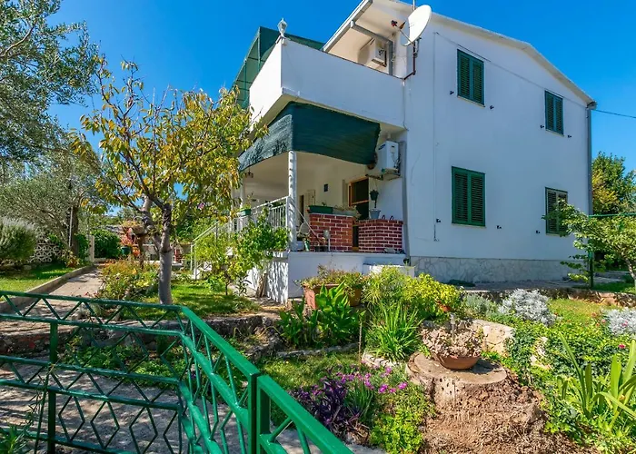 Garden By The Sea Appartement *